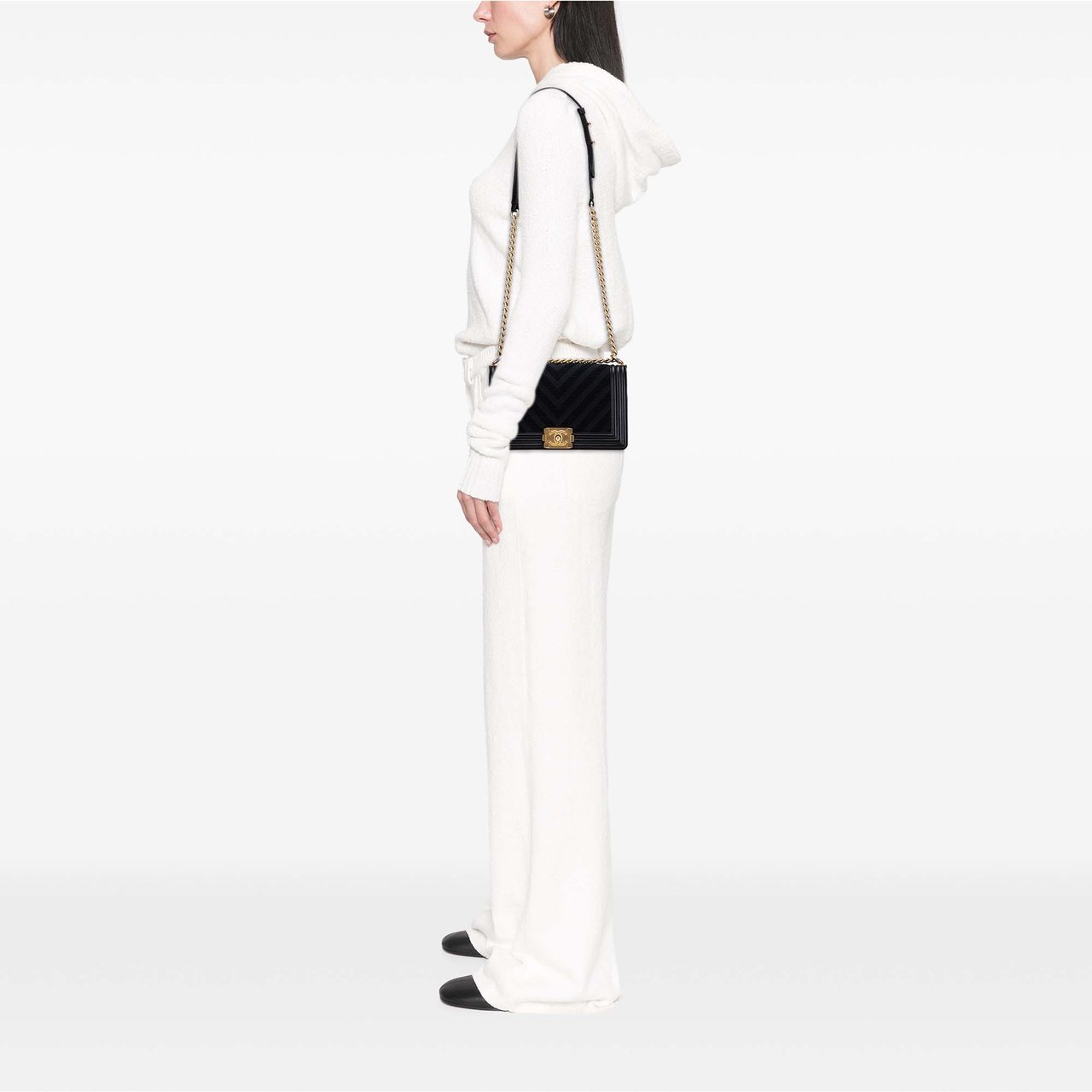 Chanel Old Medium Braided Chevron Cotton and Lambskin Boy Flap Zwart