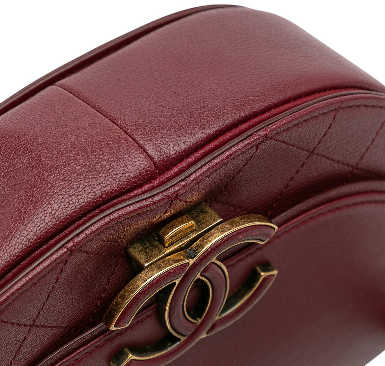 Chanel Small Calfskin Coco Curve Flap Rood