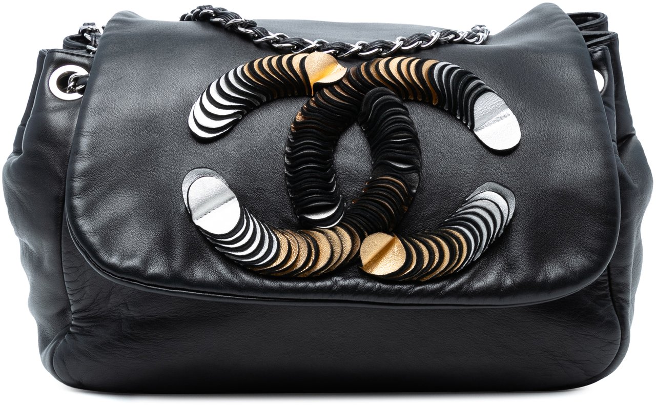 Chanel CC Lambskin Disc Bon Bon Flap Zwart