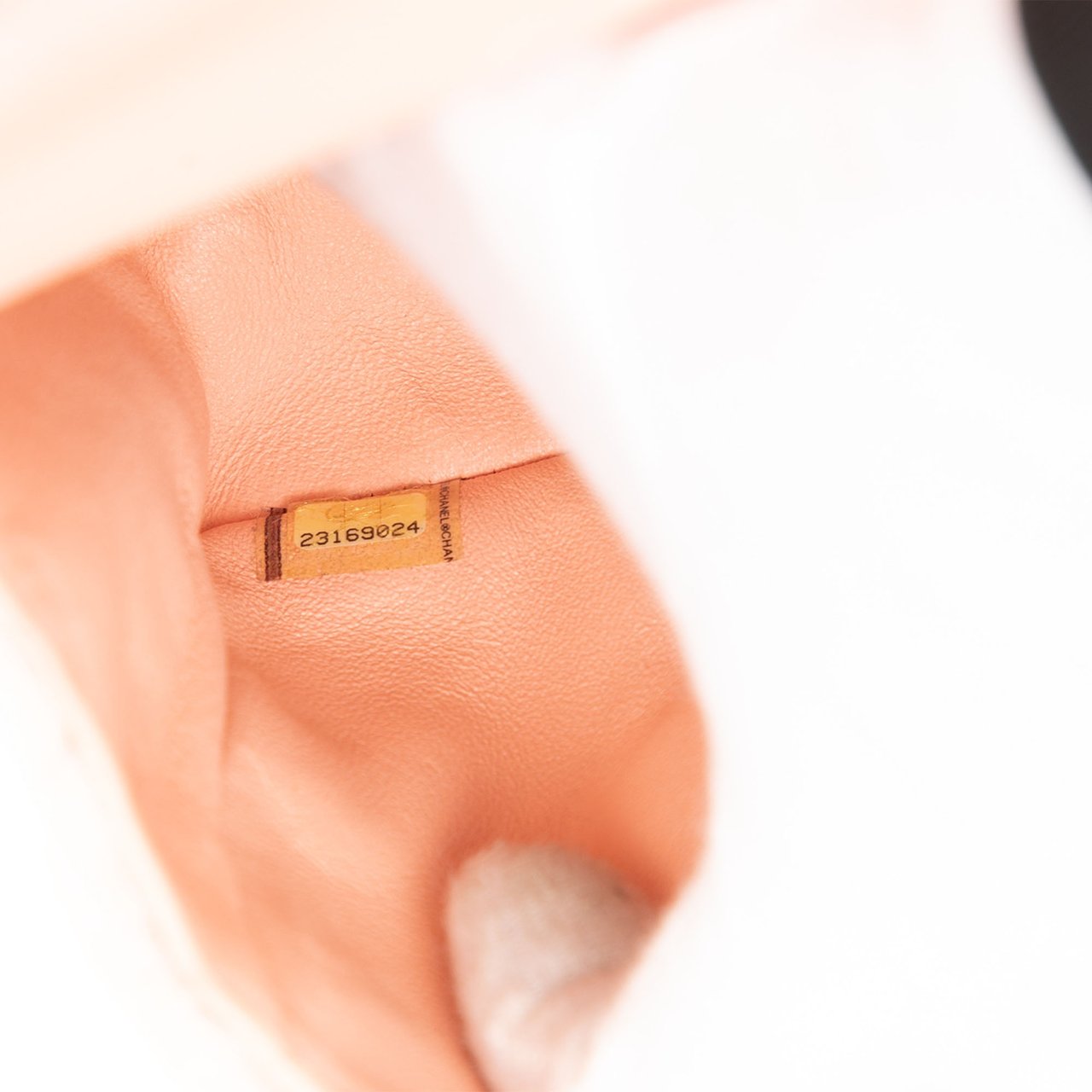 Chanel Reissue 2.55 Tweed Single Flap 225 Roze