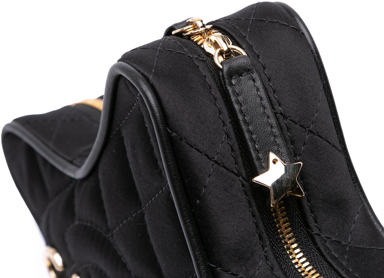 Chanel Quilted Satin Walk Of Fame Star Crossbody Zwart