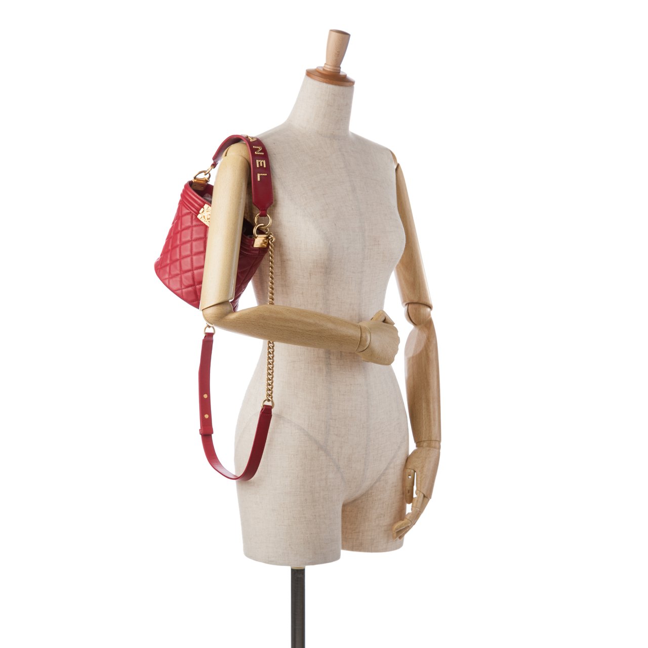 Chanel Calfskin Boy Bucket Bag Rood