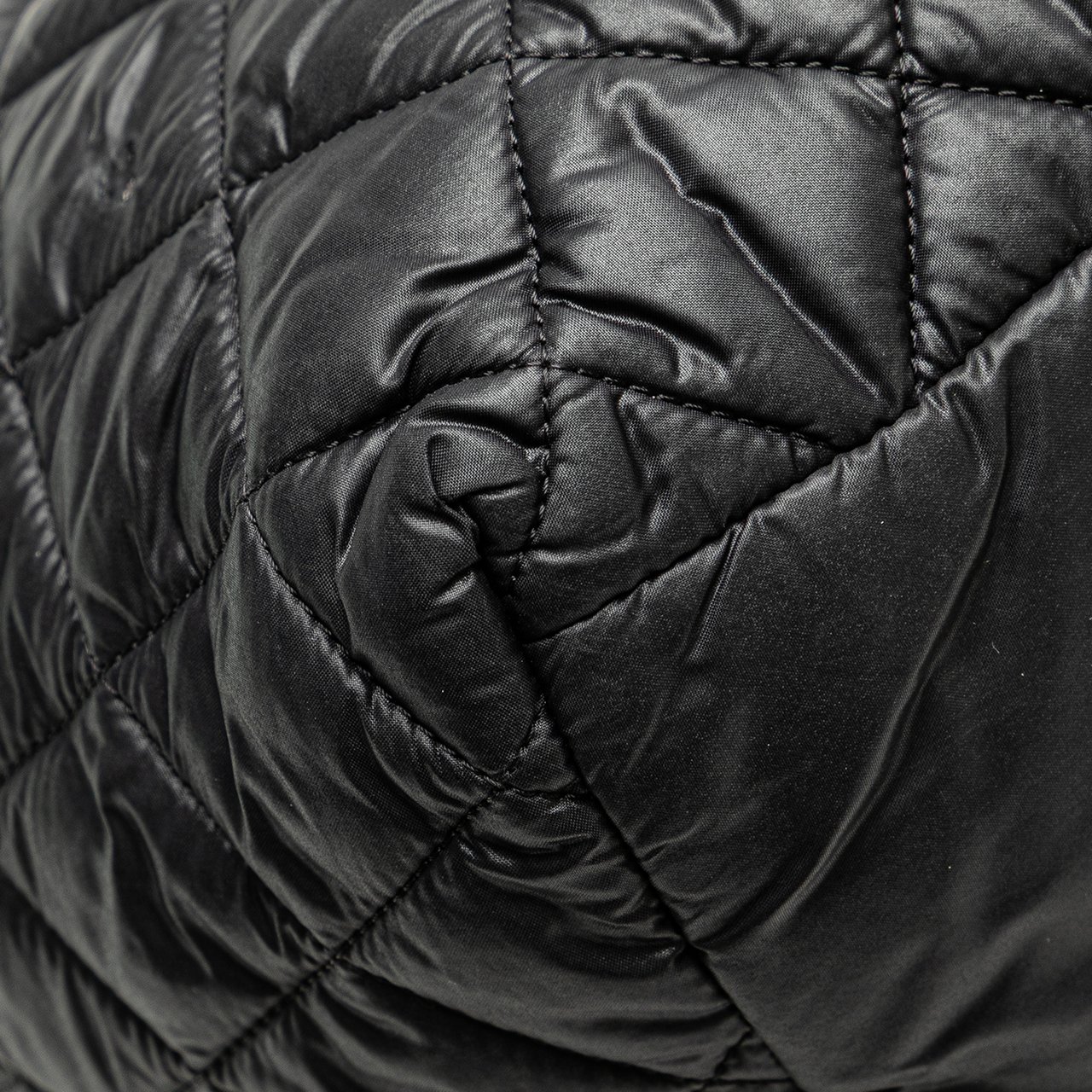Chanel Small Quilted Nylon Coco Cocoon Tote Zwart