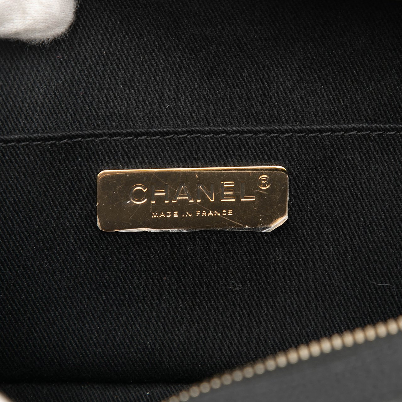Chanel CC Stitched Caviar Chic Affinity Belt Bag Zwart