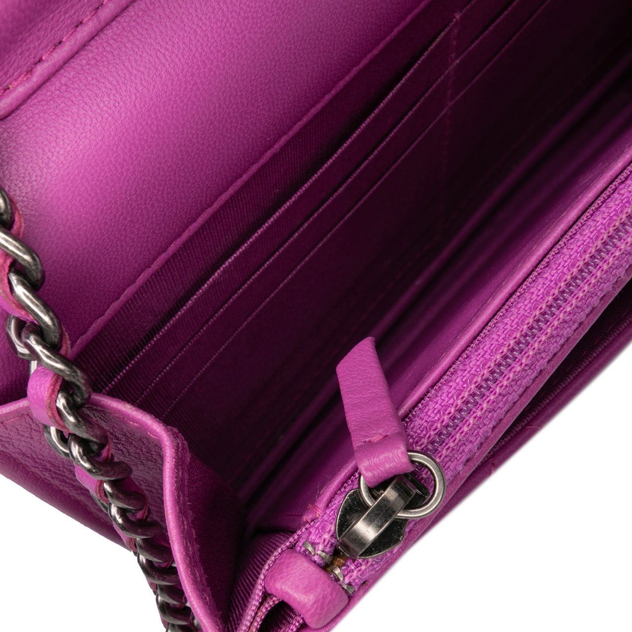 Chanel Lambskin Boy Wallet on Chain Paars