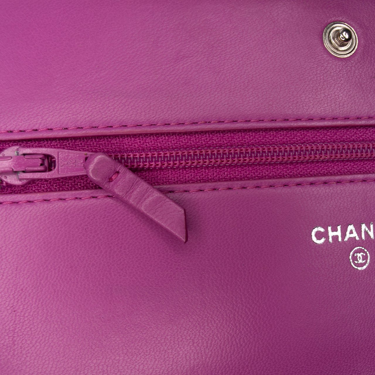 Chanel Lambskin Boy Wallet on Chain Paars