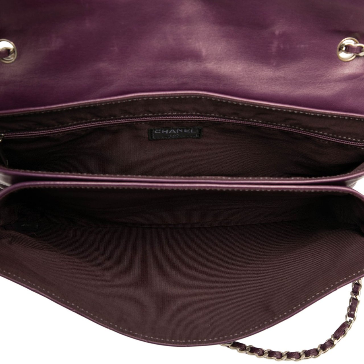 Chanel Reissue 2.55 Chocolate Bar Lambskin Accordion Flap Paars