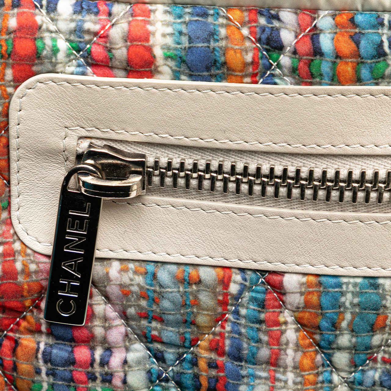 Chanel Nylon Tweed Printed Coco Cocoon Tote Divers