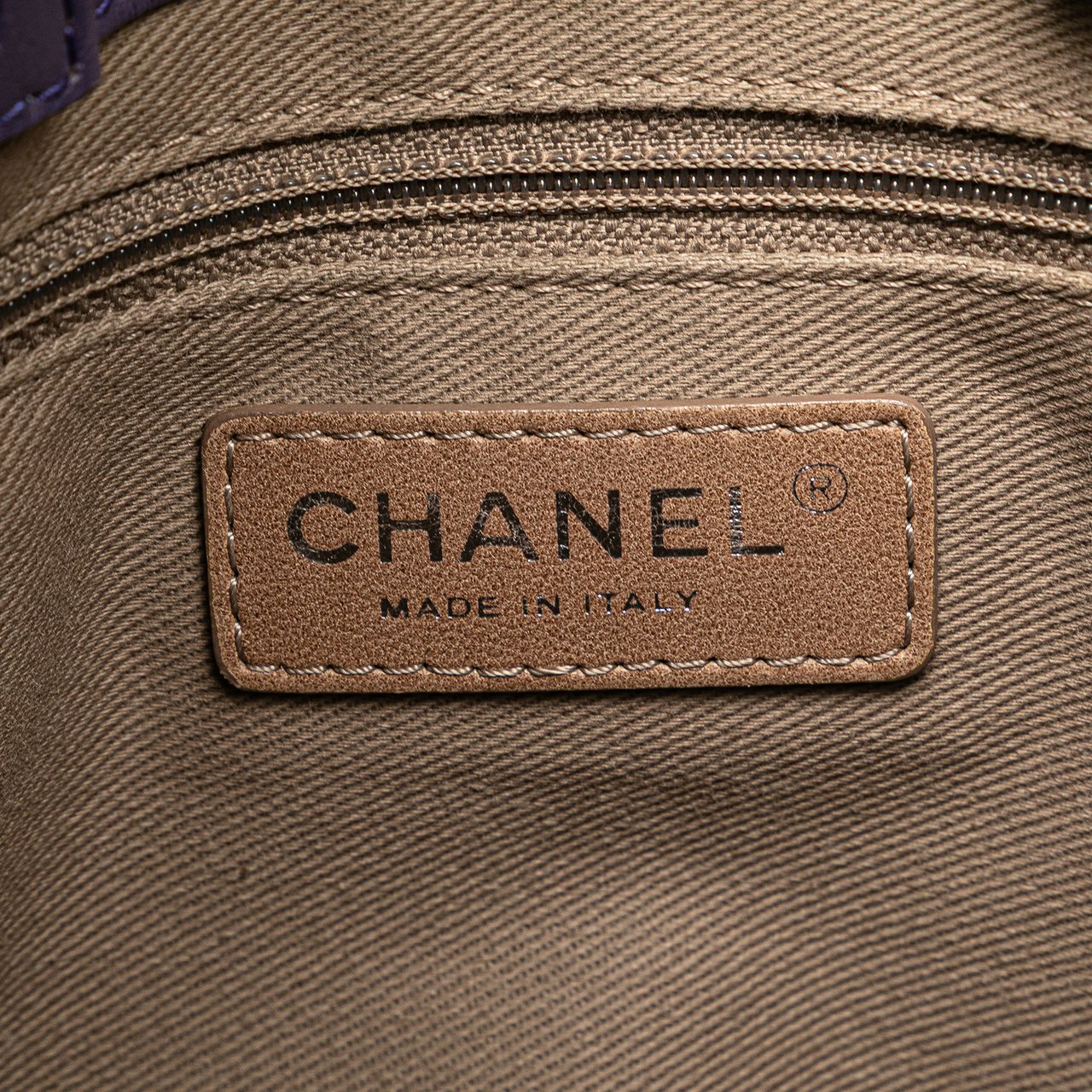 Chanel Small CC Quilted Calfskin Pocket Tote Paars