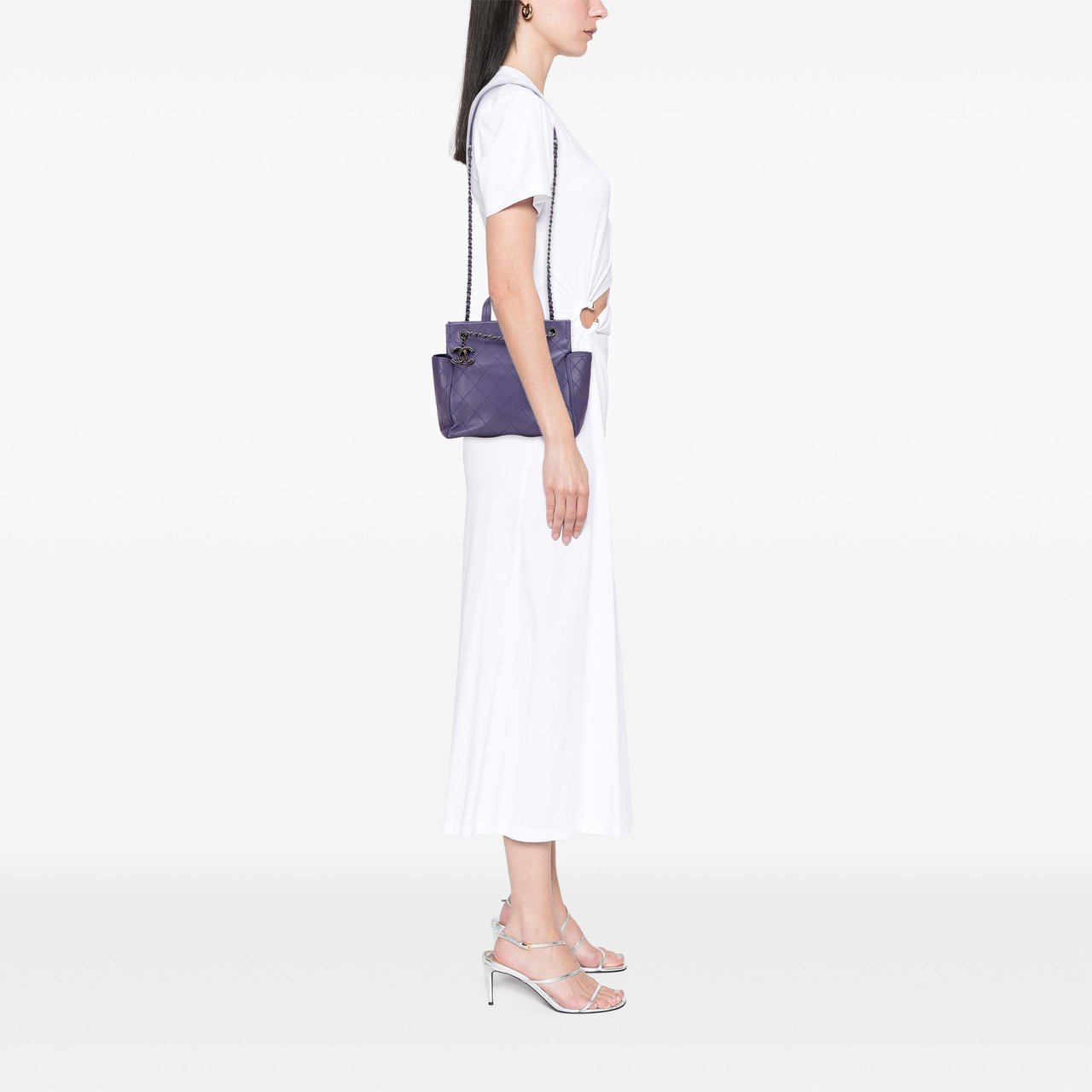 Chanel Small CC Quilted Calfskin Pocket Tote Paars
