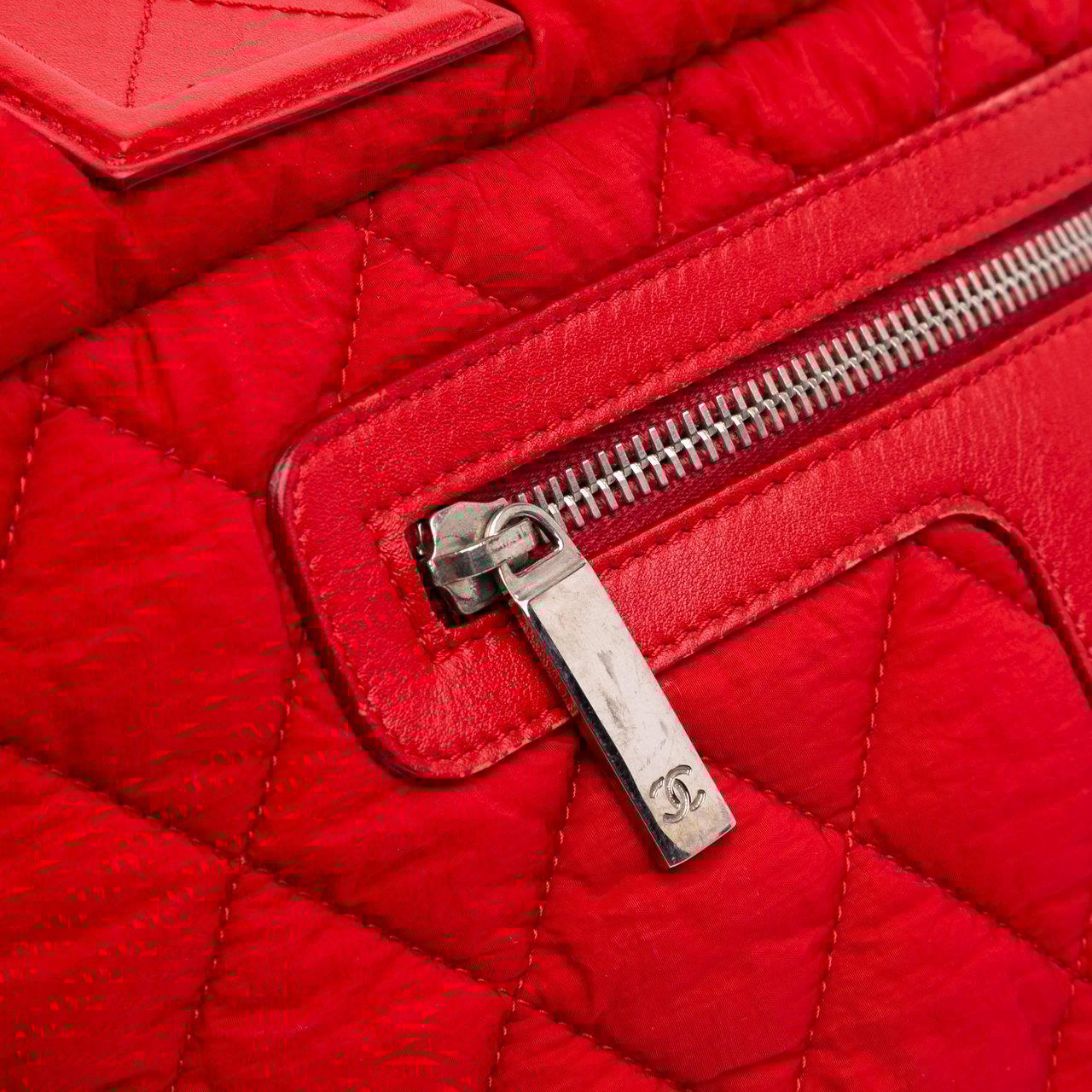 Chanel Small Quilted Nylon Coco Cocoon Tote Rood