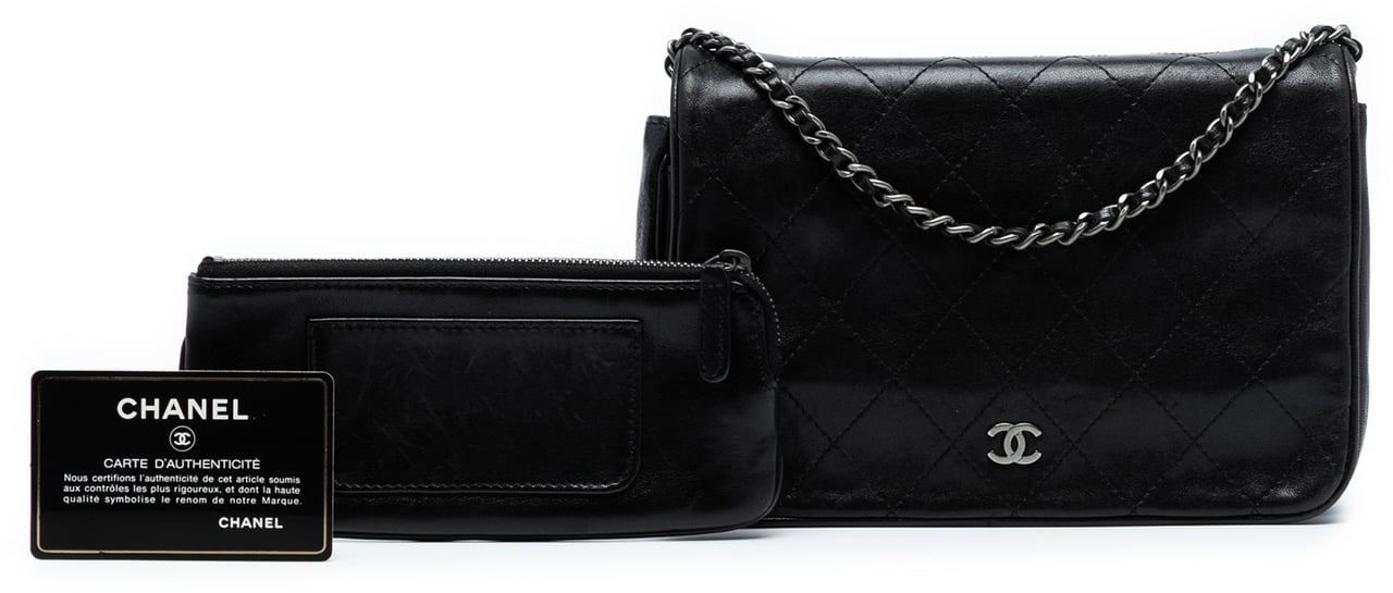 Chanel CC Quilted Lambskin Full Flap Wallet on Chain Zwart