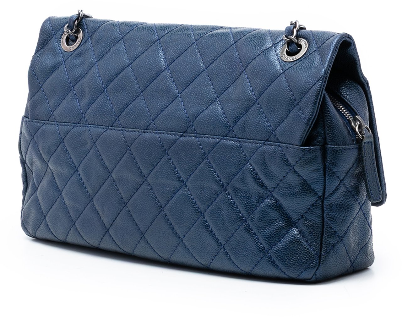 Chanel Jumbo Quilted Iridescent Caviar Easy Flap Blauw