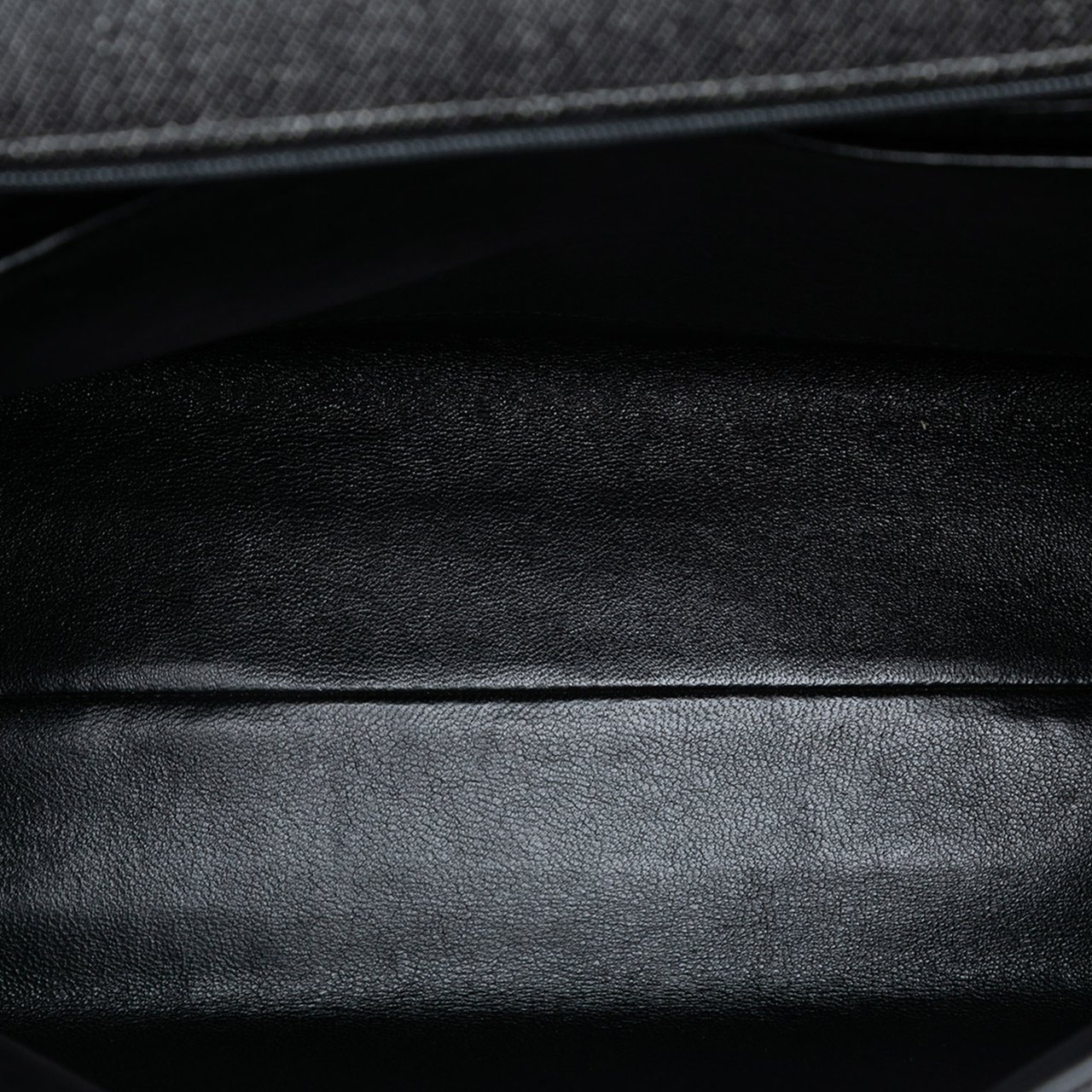 Chanel CC Denim Kelly Top Handle Bag Zwart