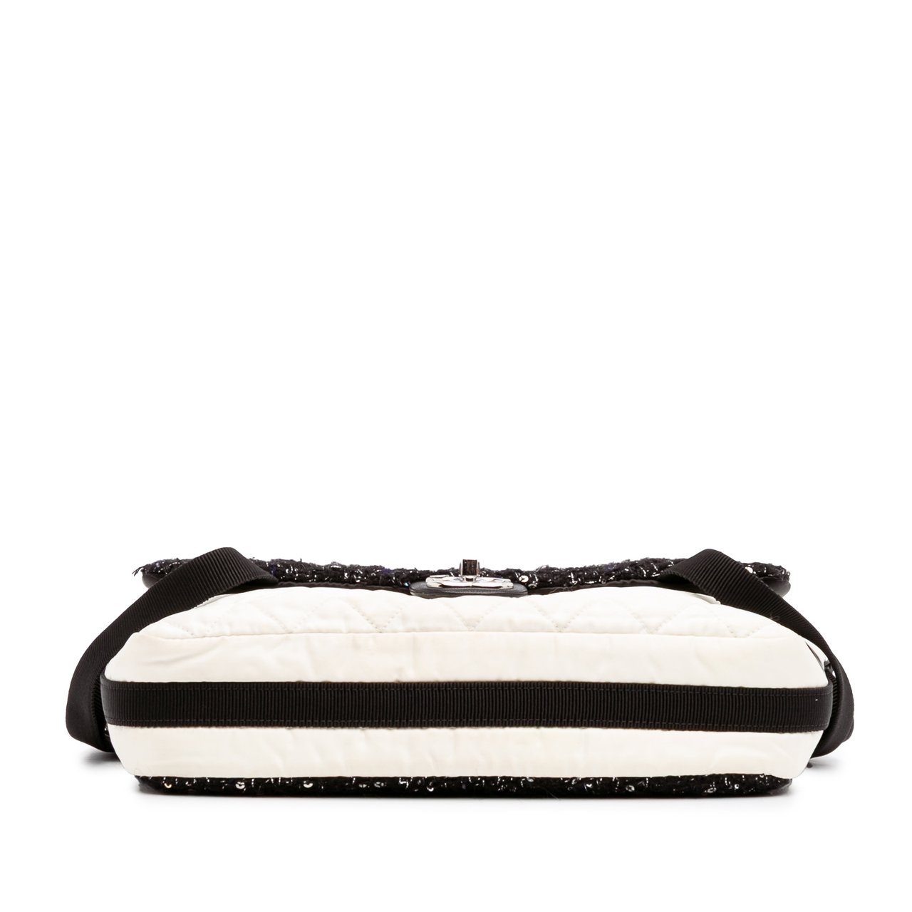 Chanel Bicolor Tweed and Nylon Astronaut Essentials Flap Zwart