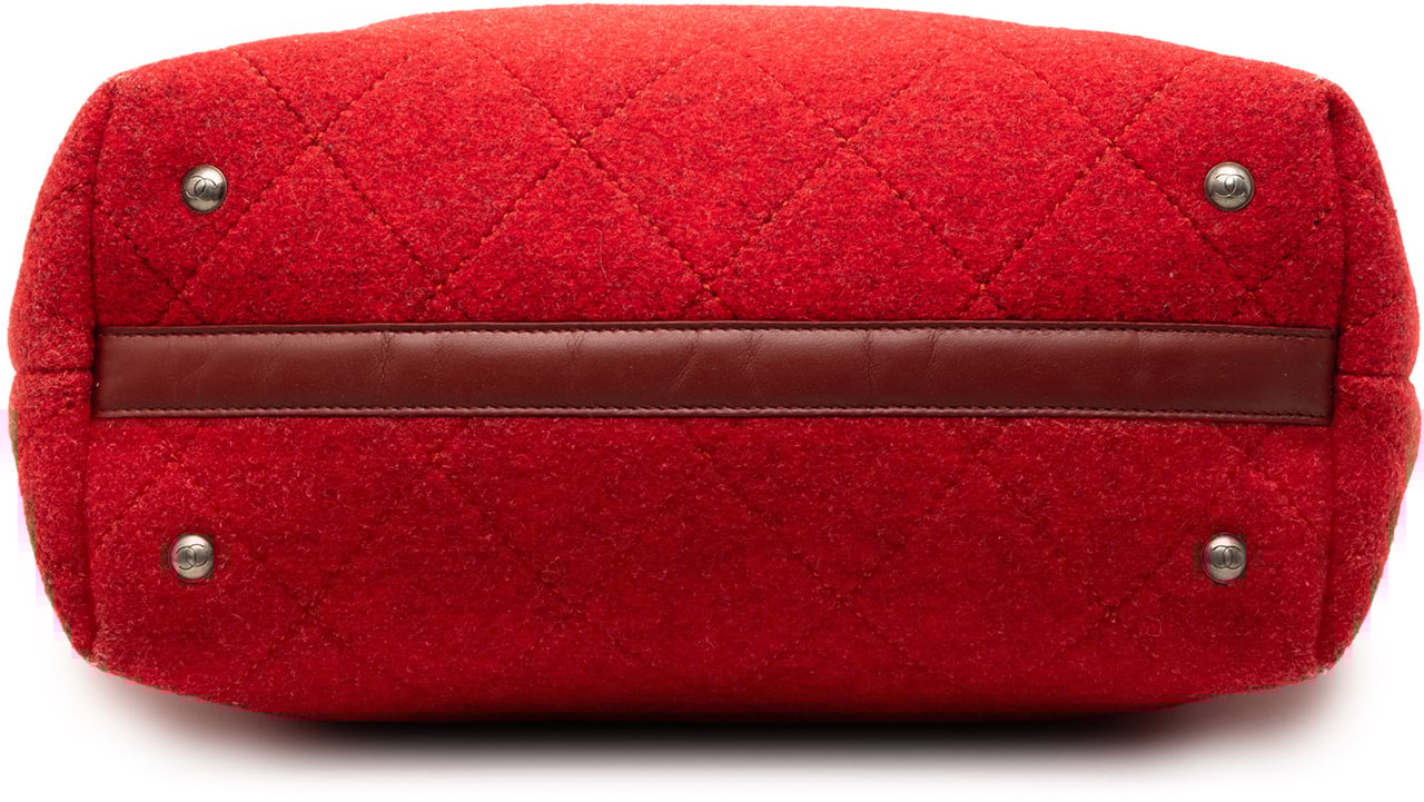 Chanel Medium CC Quilted Felt Pop Tote Rood