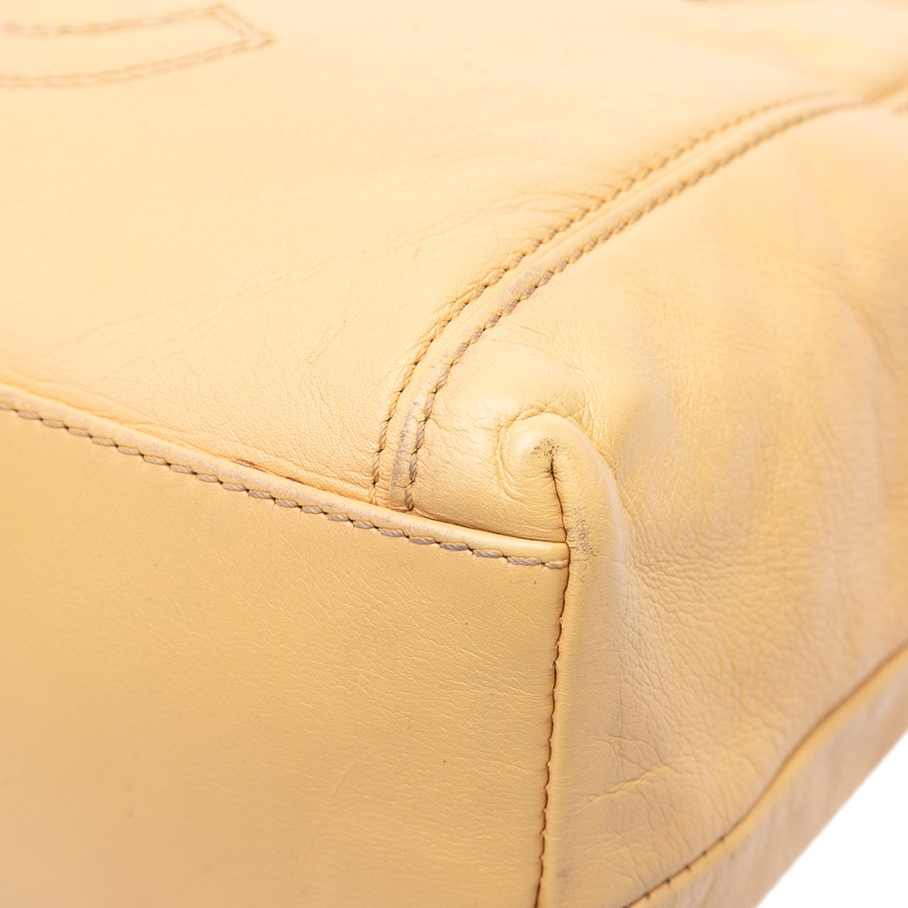 Chanel Lambskin CC Tassel Shoulder Bag Bruin