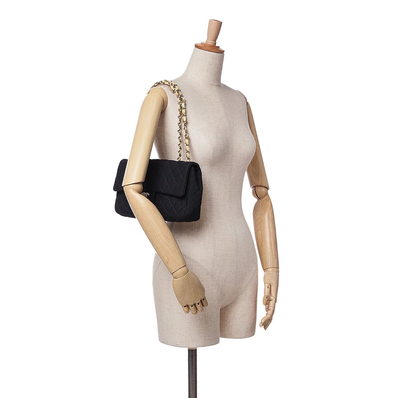 Chanel Medium Classic Mesh Single Flap Zwart