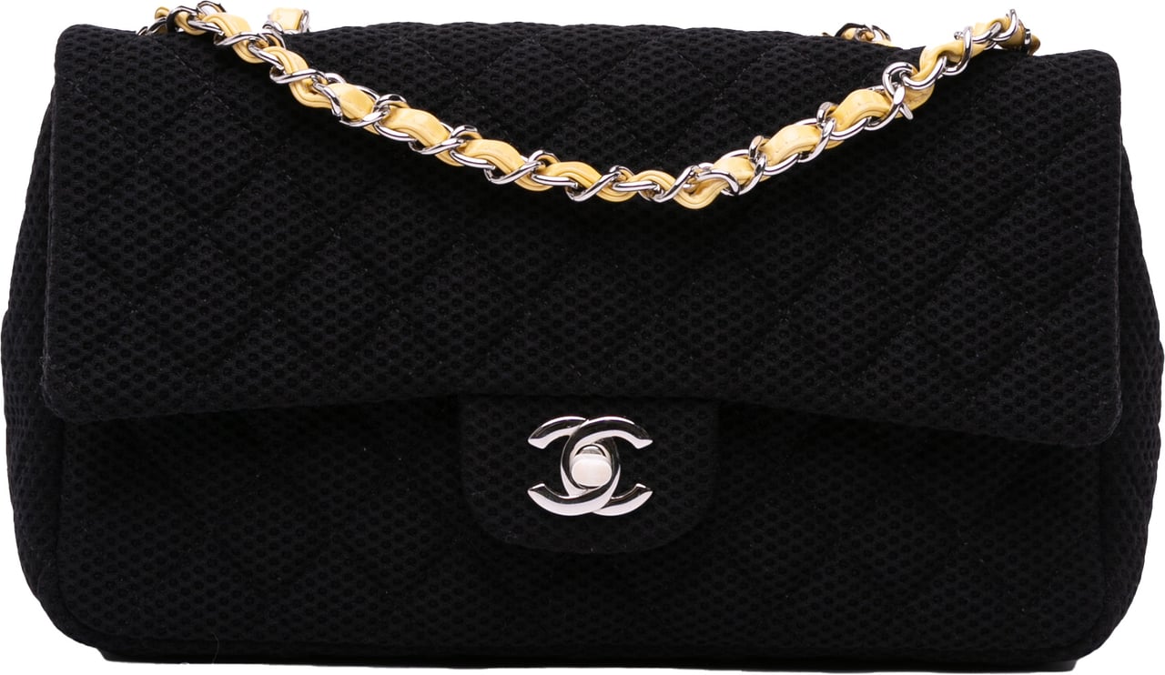 Chanel Medium Classic Mesh Single Flap Zwart