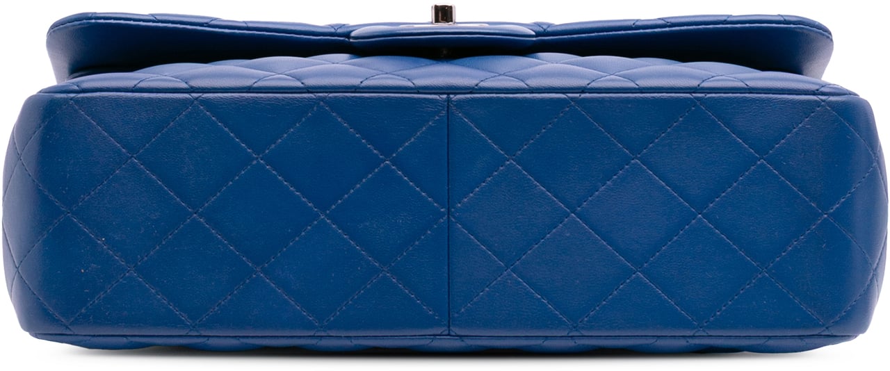 Chanel Jumbo Classic Lambskin Double Flap Blauw