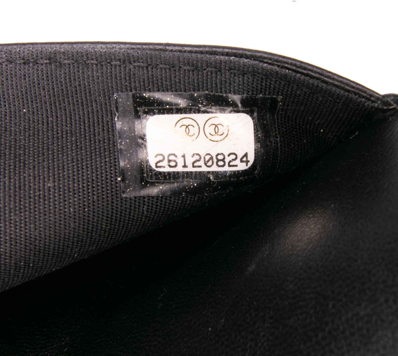 Chanel Chevron Lambskin Studded Wallet On Chain Zwart