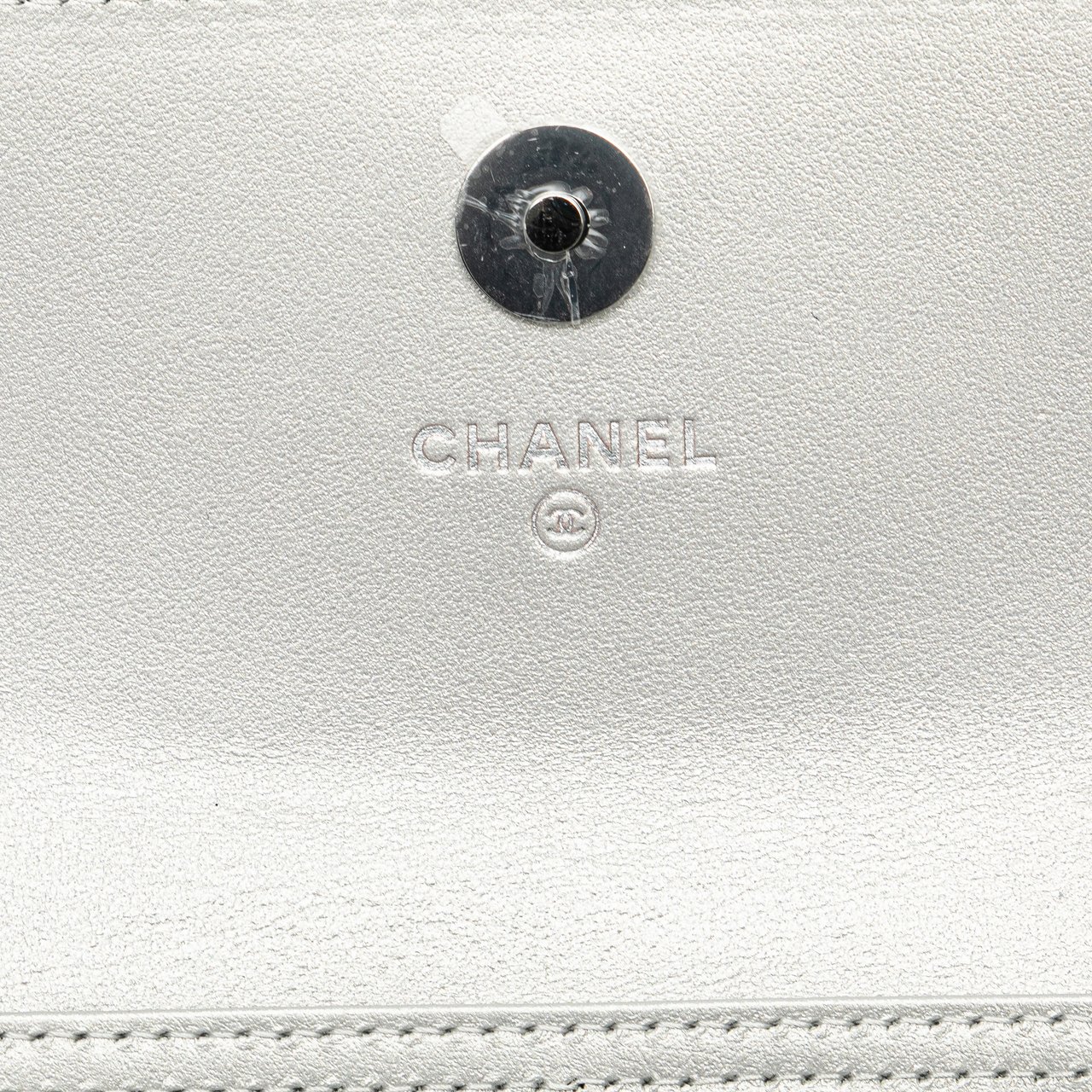 Chanel Metallic Lambskin Crystal Star Chain Belt Bag Zilver