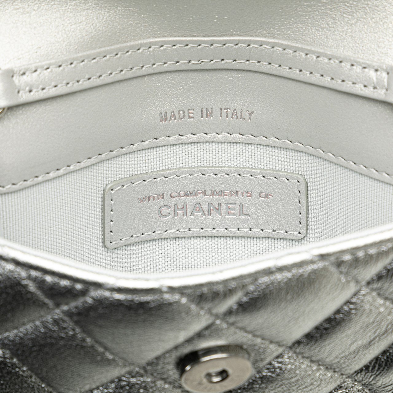 Chanel Metallic Lambskin Crystal Star Chain Belt Bag Zilver