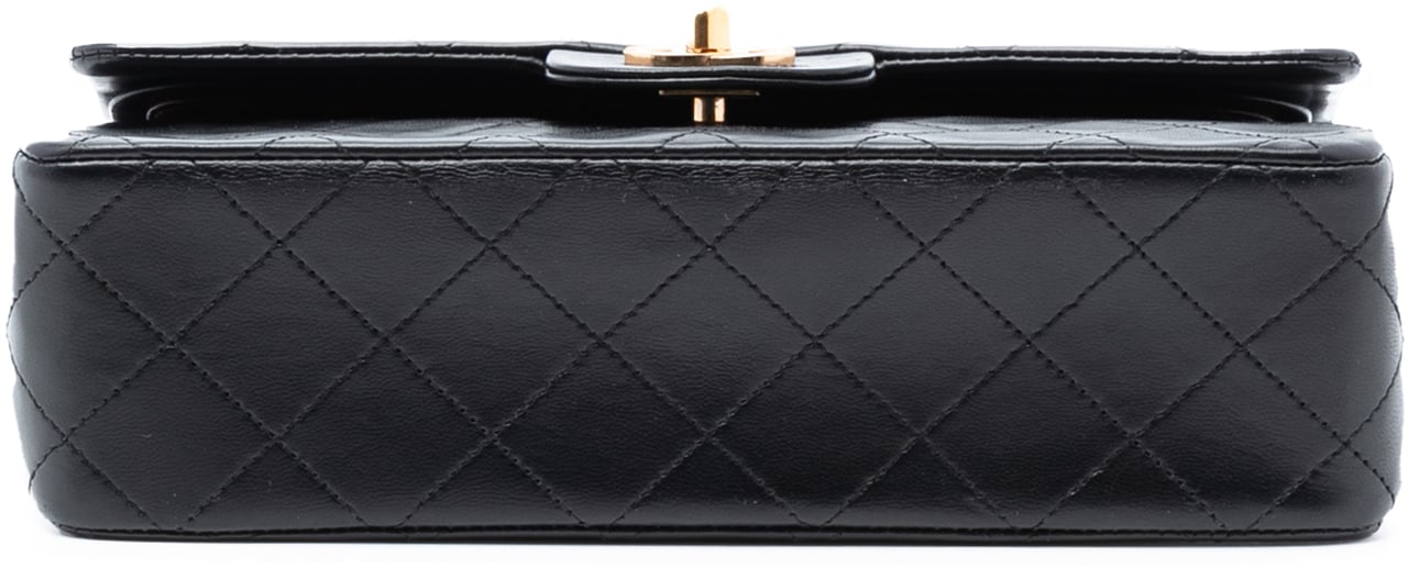 Chanel Small Classic Lambskin Double Flap Zwart