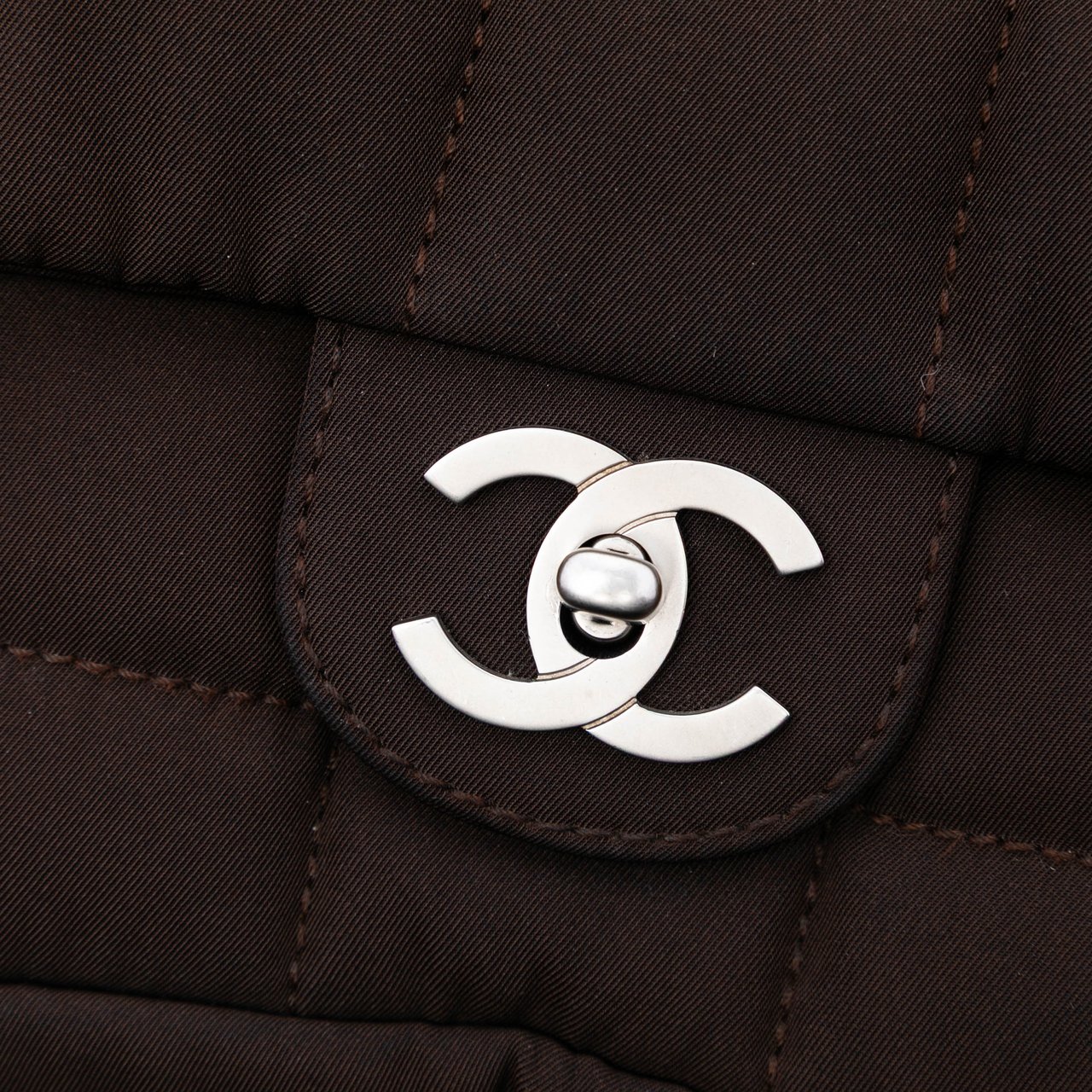 Chanel Medium Nylon Chocolate Bar Camera Flap Bruin