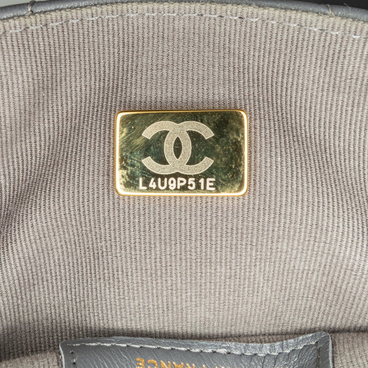 Chanel Mini Quilted Lambskin Crush on Chains Flap Blauw