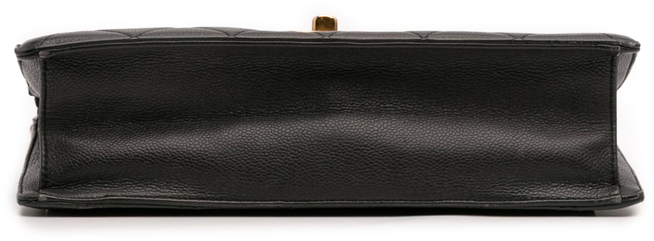 Chanel Jumbo CC Quilted Caviar Chunky Chain Flap Zwart
