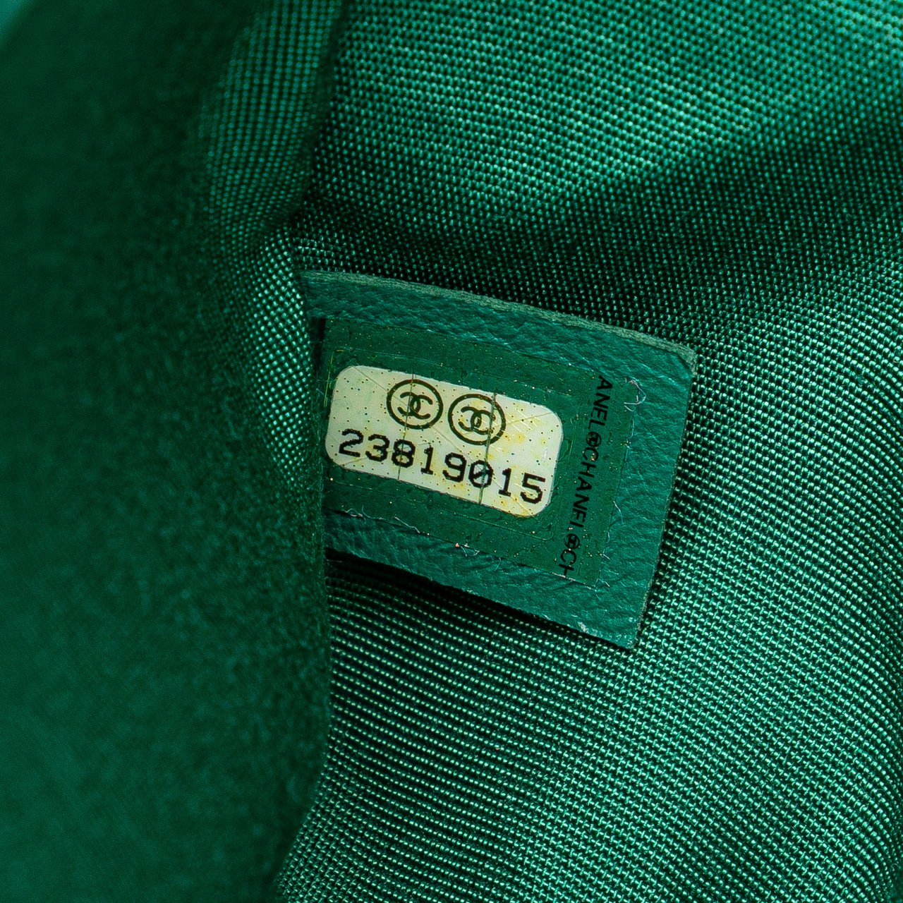 Chanel New Medium Braided Chevron Lambskin Boy Flap Groen