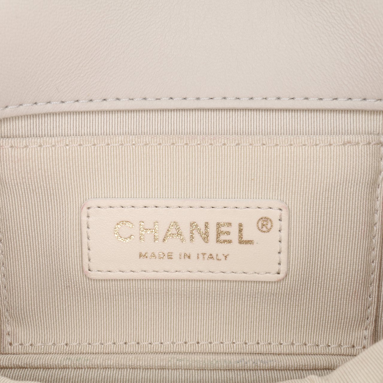 Chanel Medium Lambskin Twist Chain Enamel CC Flap Bruin