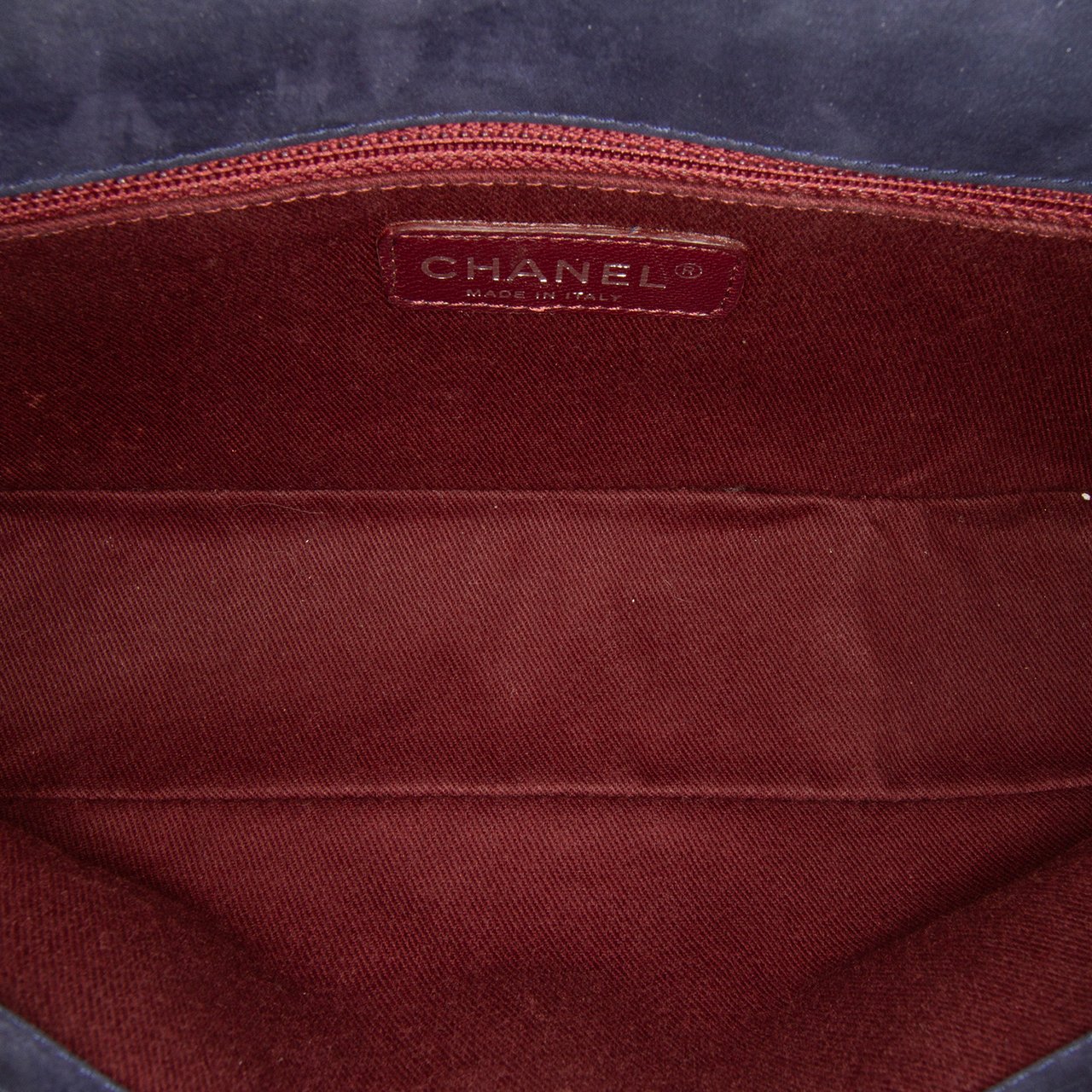 Chanel Chocolate Bar Iridescent Calfskin Bubble Flap Blauw