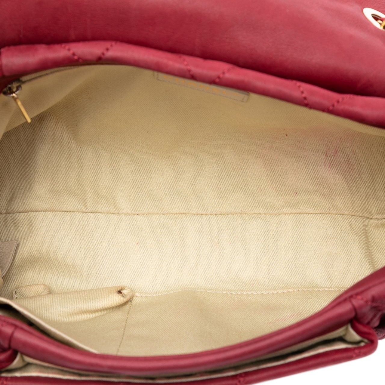 Chanel Large Aged Calfskin Chic Quilt Flap Rood