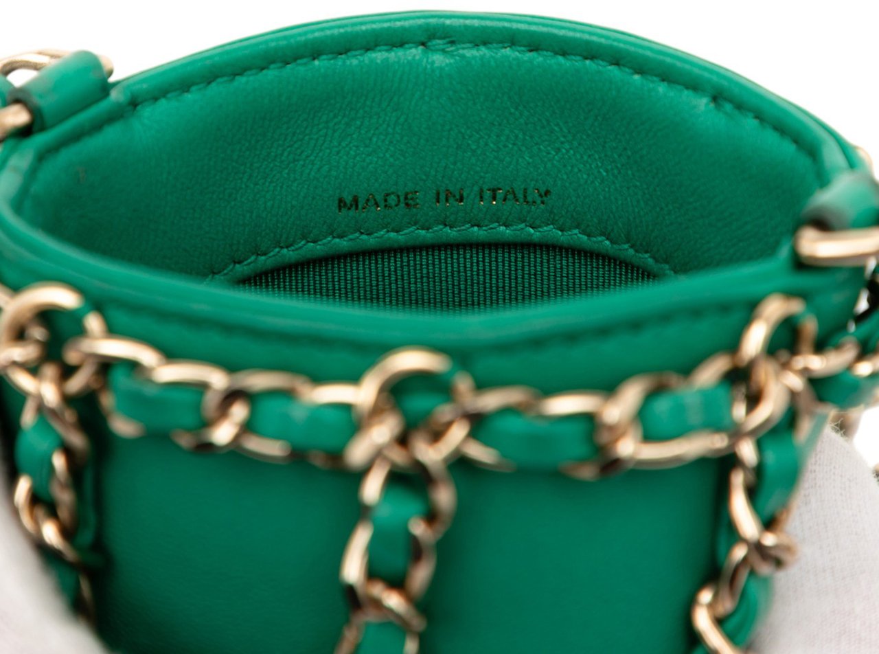 Chanel Lambskin Tech Me Out Clutch With Chain Groen