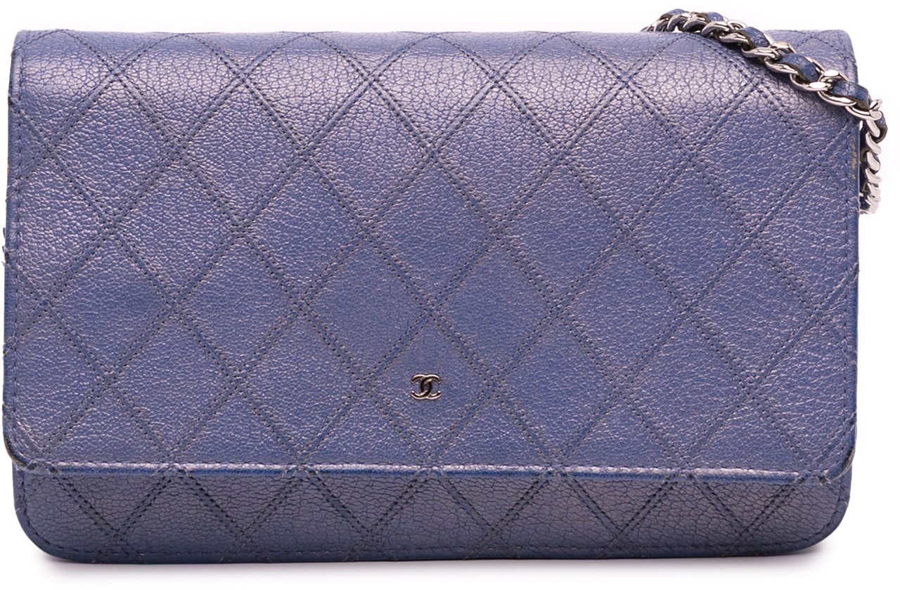 Chanel CC Calfskin Double Stitched Wallet on Chain Blauw