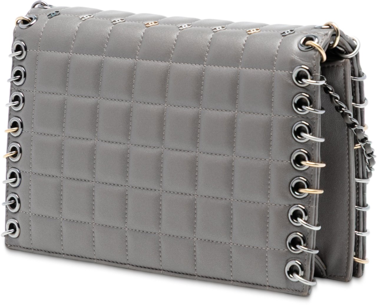 Chanel Small Lambskin Chocolate Bar CC Piercing Studded Chain Flap Grijs