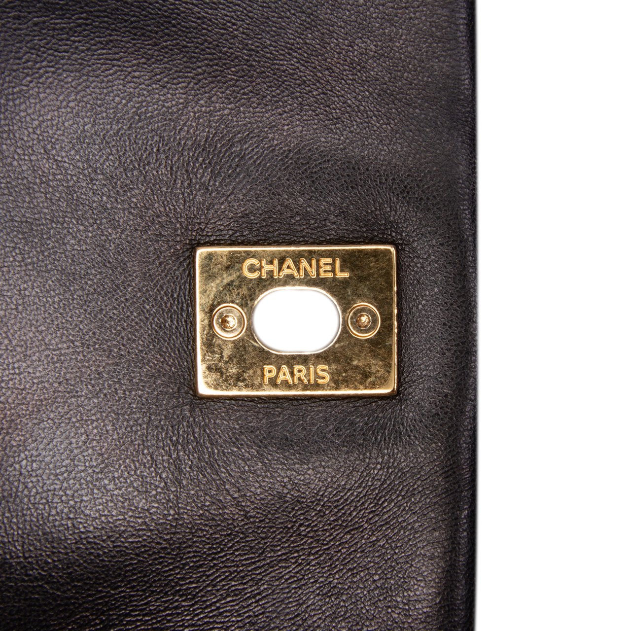Chanel Small Quilted Lambskin Resin Pearl Chain Flap Zwart