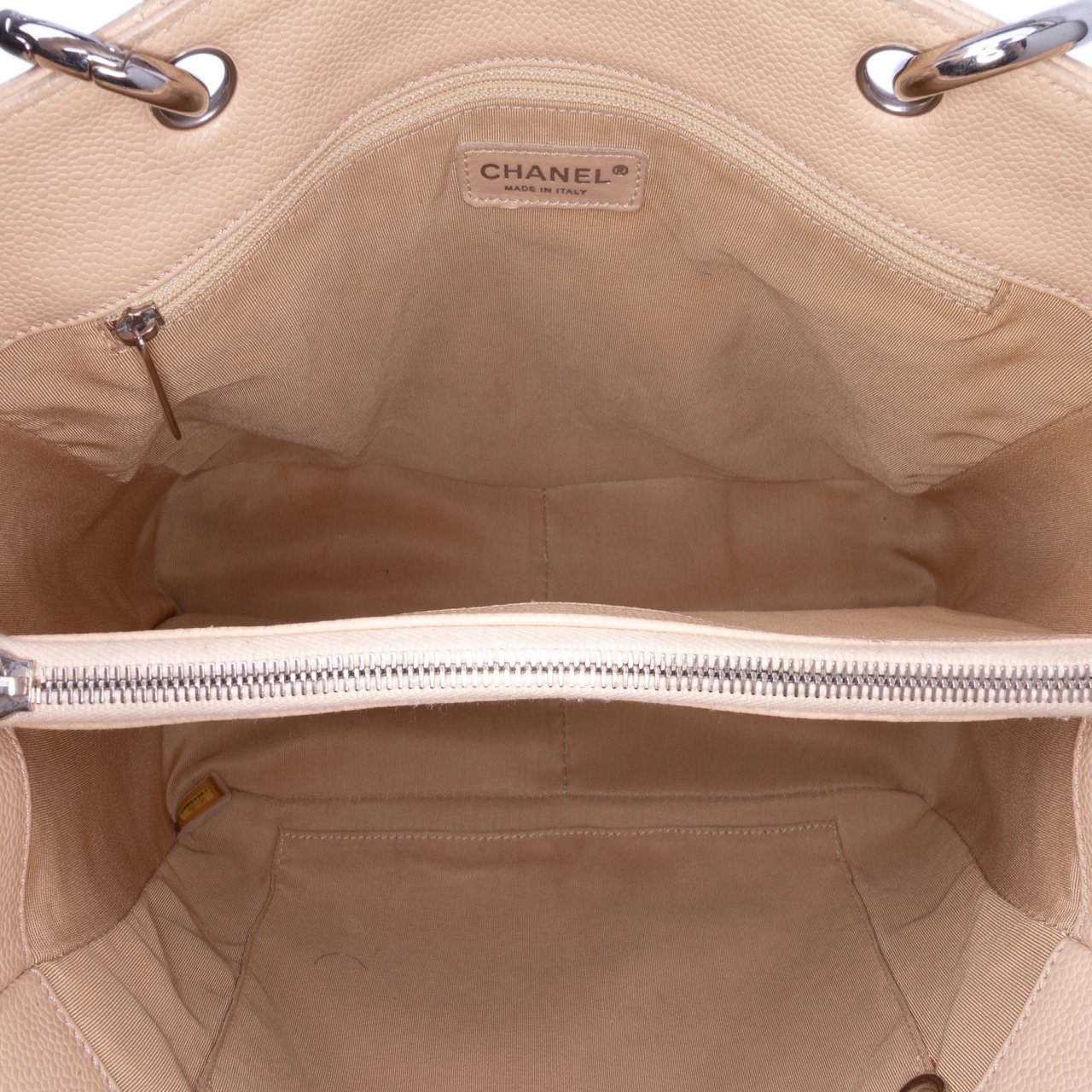 Chanel Caviar Grand Shopping Tote Bruin