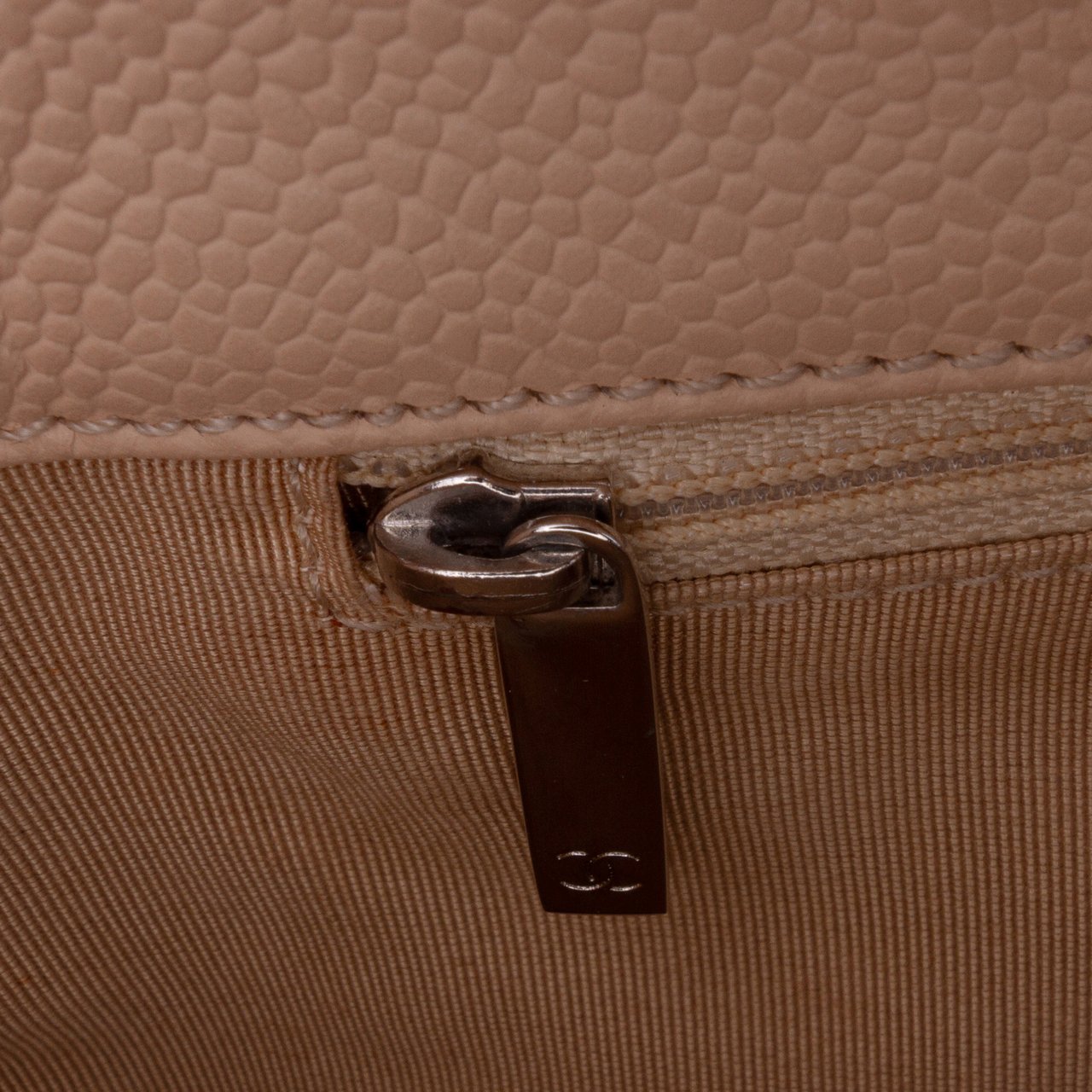 Chanel Caviar Grand Shopping Tote Bruin