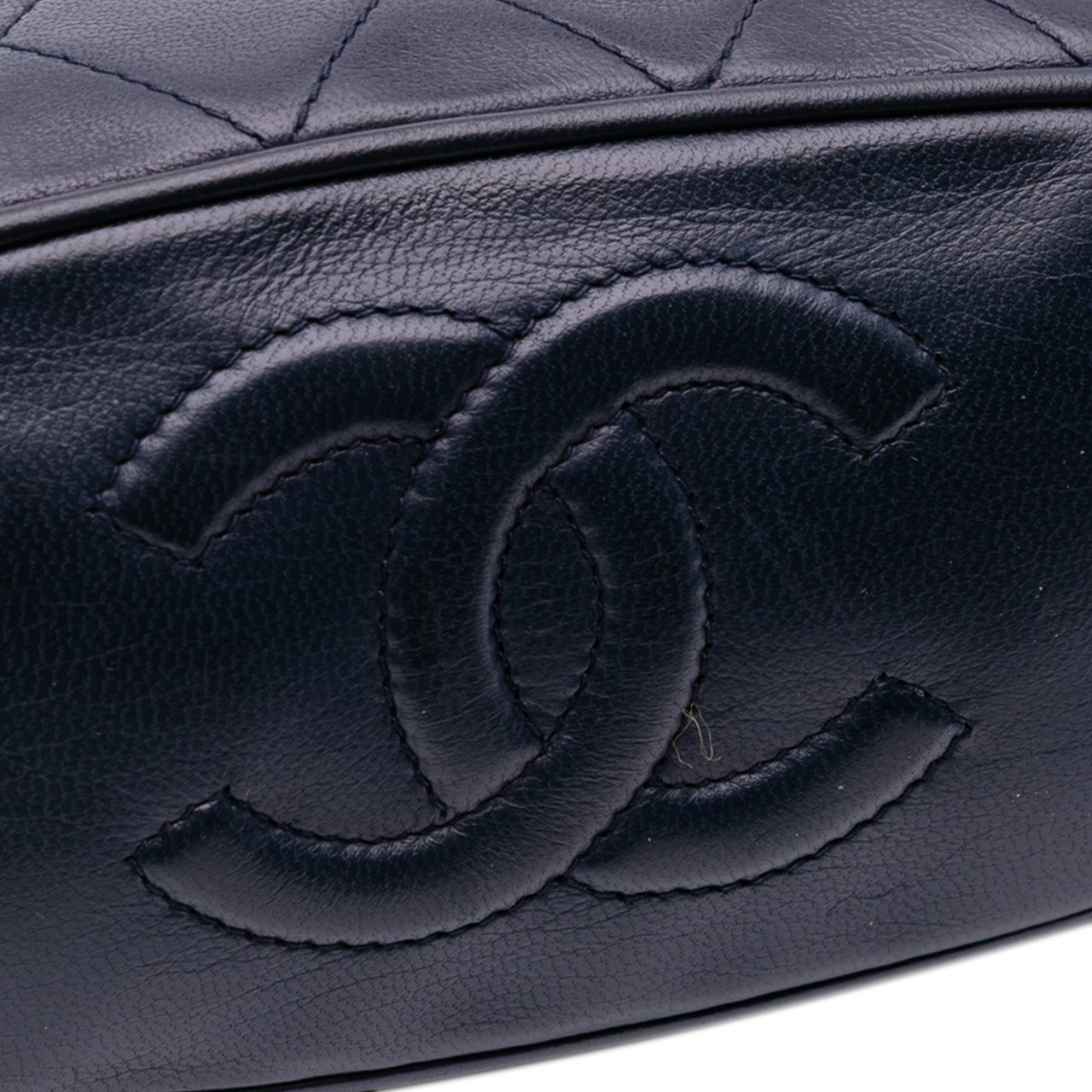 Chanel CC Quilted Lambskin Tassel Flap Blauw