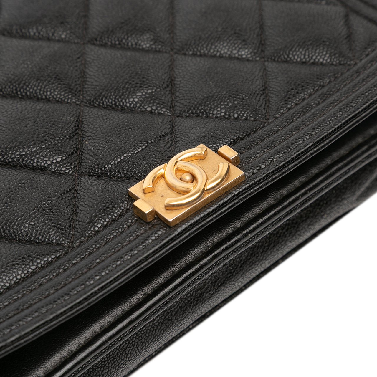Chanel Quilted Caviar Boy Wallet on Chain Zwart