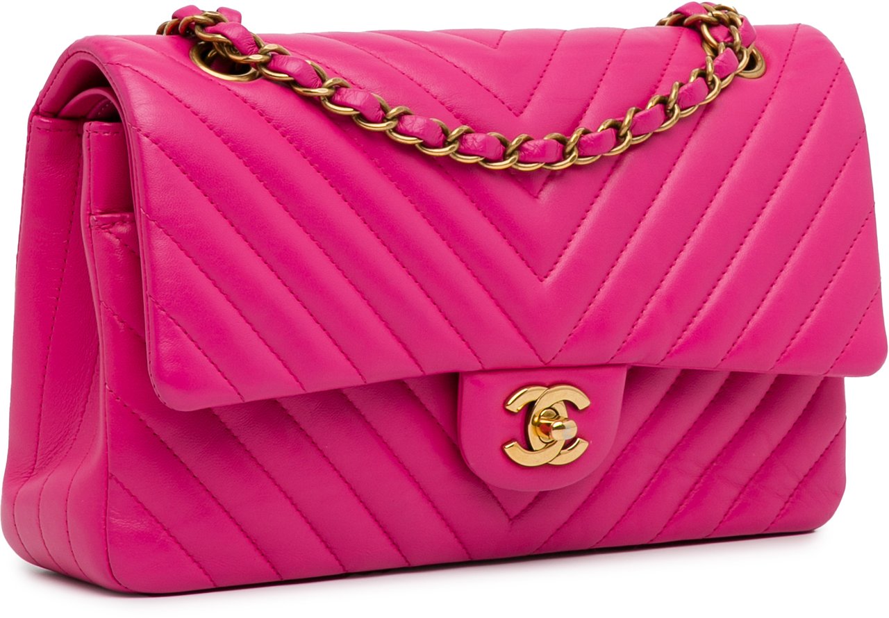 Chanel Medium Chevron Lambskin Double Flap Roze