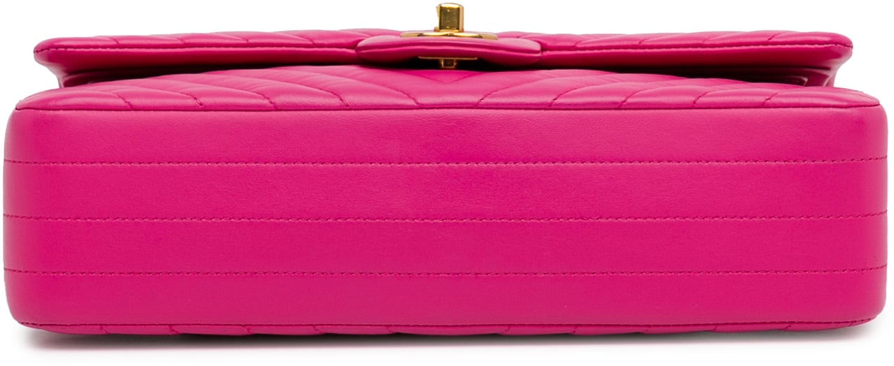 Chanel Medium Chevron Lambskin Double Flap Roze
