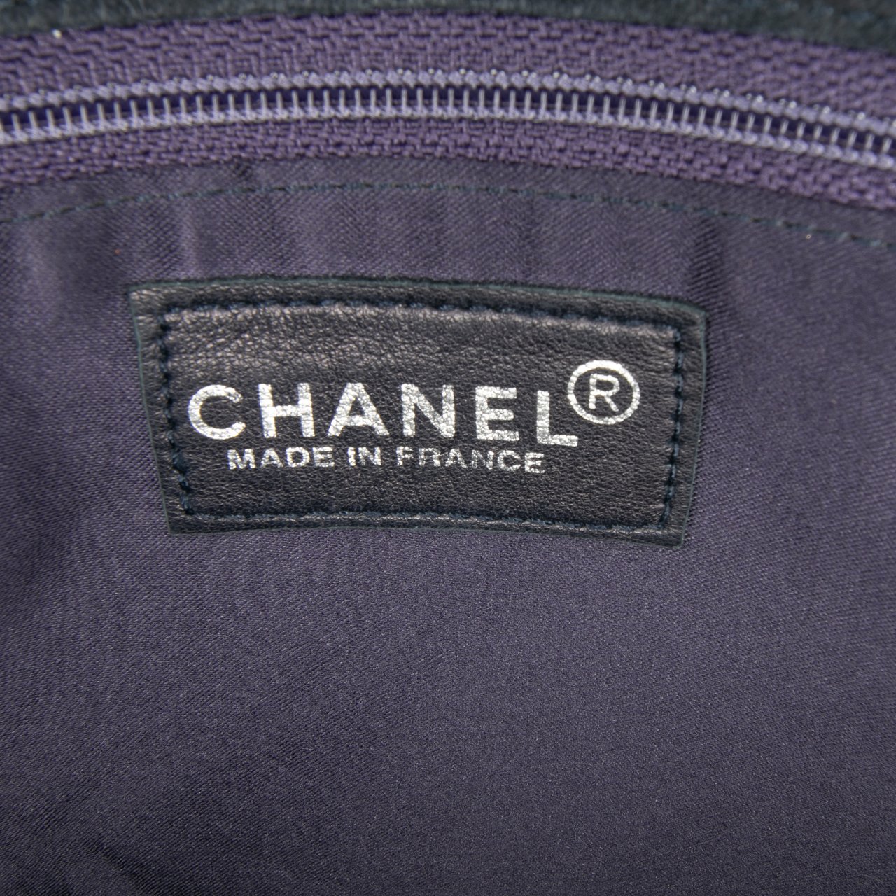Chanel Mini Suede Studded Fringe Tote Zwart