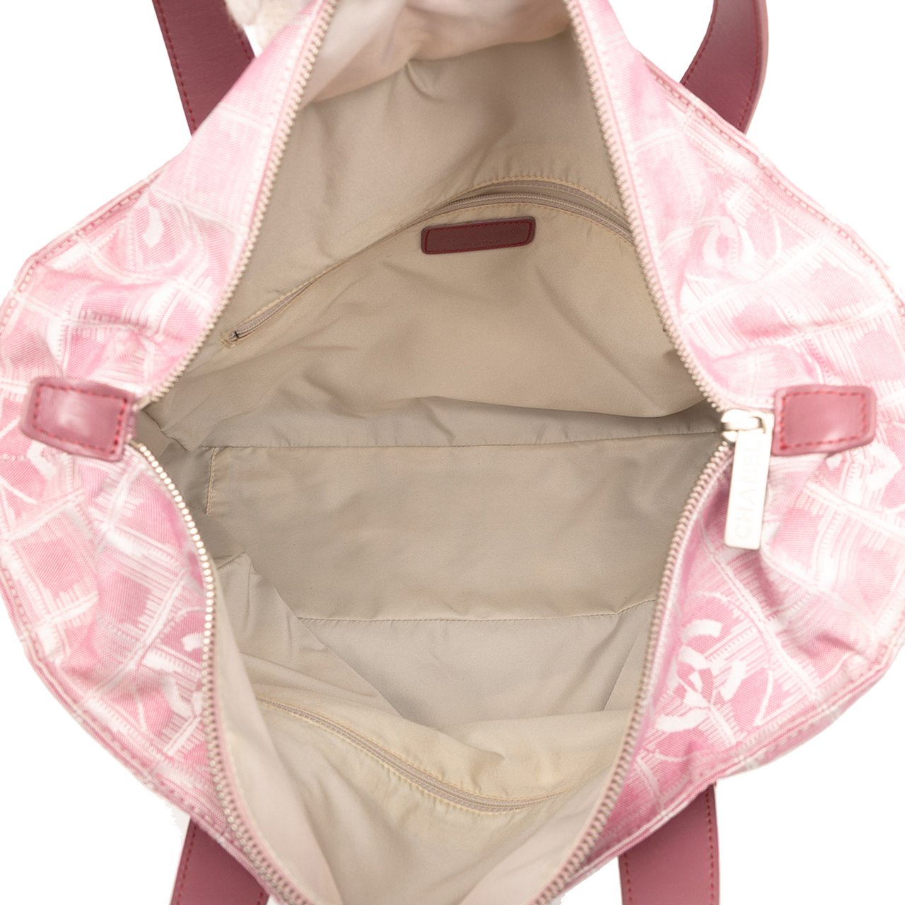 Chanel New Travel Line Nylon Tote Roze