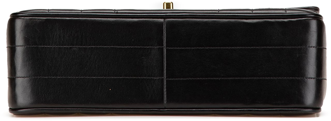 Chanel Lambskin Mademoiselle Kelly Top Handle Bag Zwart