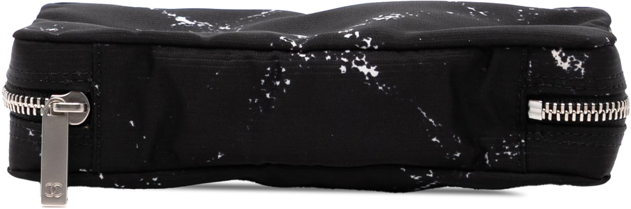 Chanel Old Travel Line Nylon Pouch Zwart