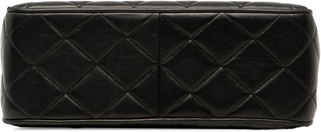 Chanel Quilted Lambskin XL Square Flap Zwart